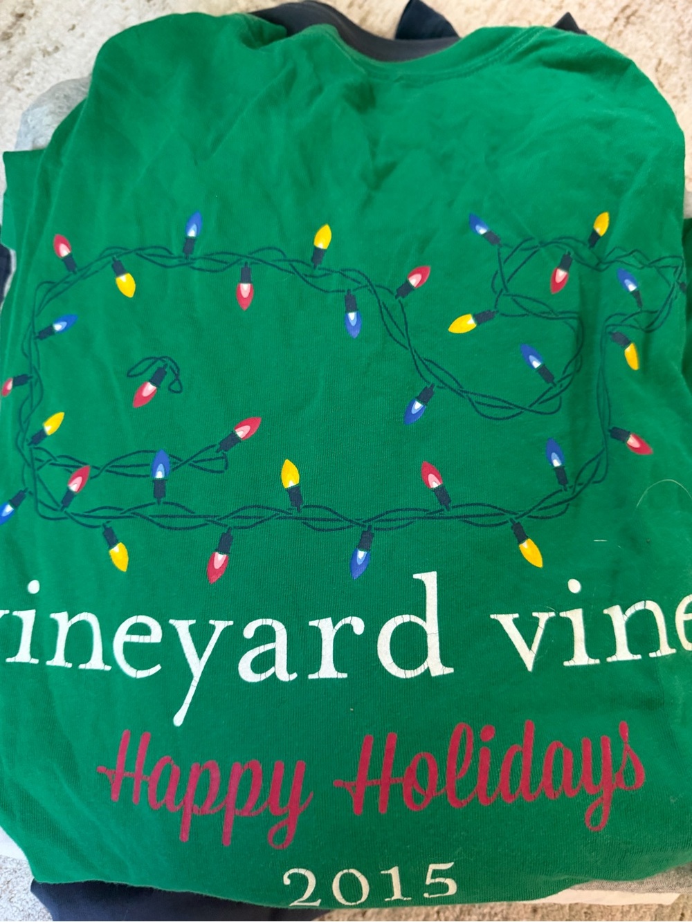 M - Vineyard Vines Green "Happy Holidays" Holiday Long Sleeve